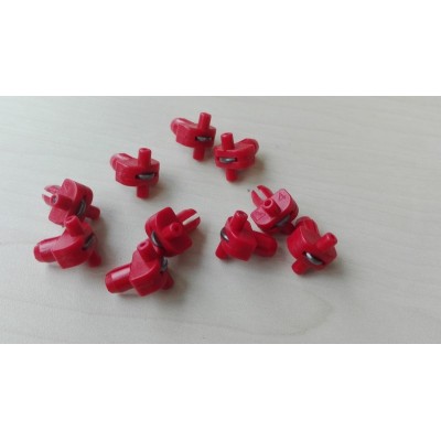 PLASTIC CLIP WITH NARROW BLADE FOR CUTTING SILHOUETTES